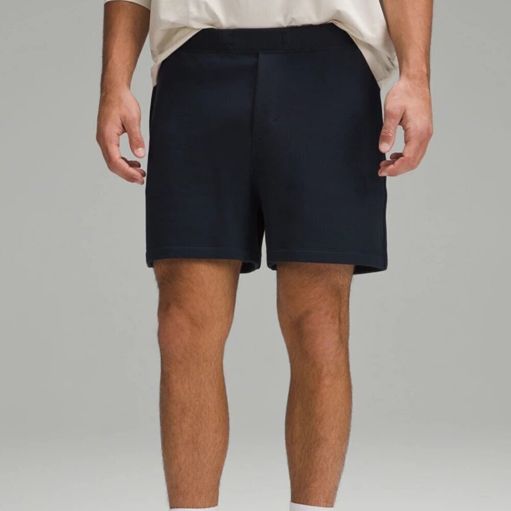 Lululemon Steady State Relaxed-Fit Short 5" - L True Navy